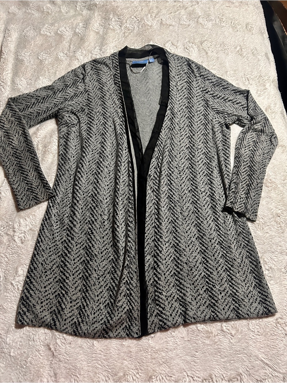 Simply Vera Vera Wang Gray and Black Chevron Open-Front Cardigan Large